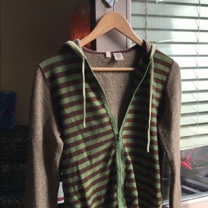 Rayon and Lambswool hooded sweater